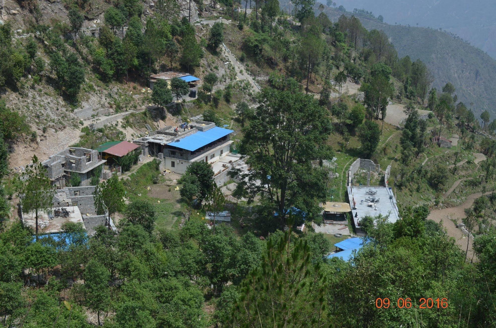 Kafal Resort Nainital Zewnętrze zdjęcie
