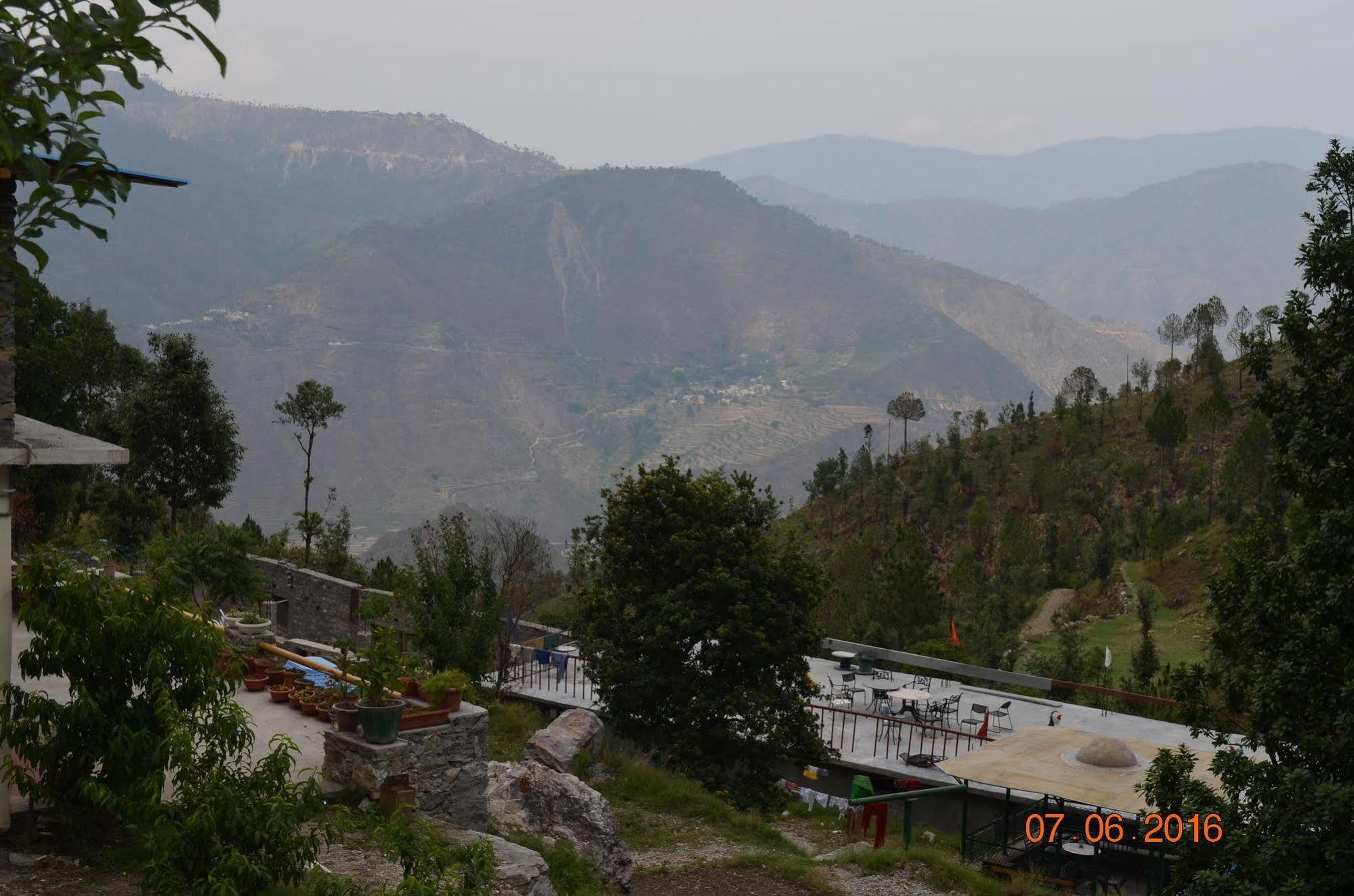 Kafal Resort Nainital Zewnętrze zdjęcie